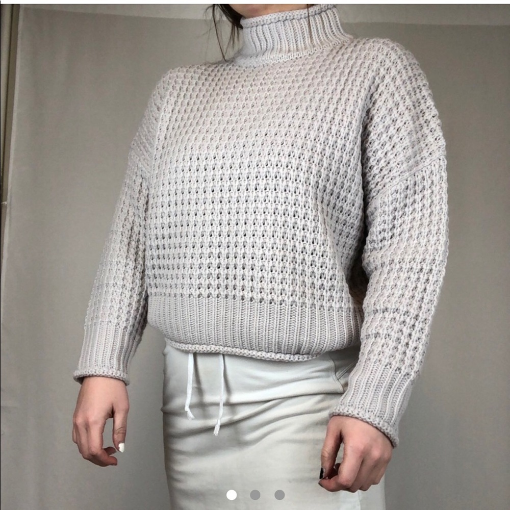 NWT Princess Polly Knot Sweater